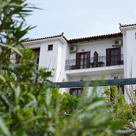 Hotel Defkalion Alli Meria Екстер'єр фото