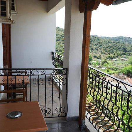 Hotel Defkalion Alli Meria Екстер'єр фото
