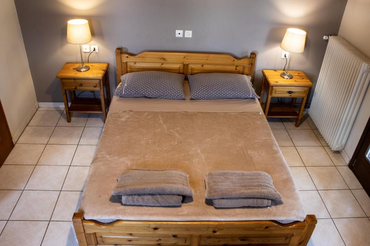 Hotel Defkalion Alli Meria Екстер'єр фото