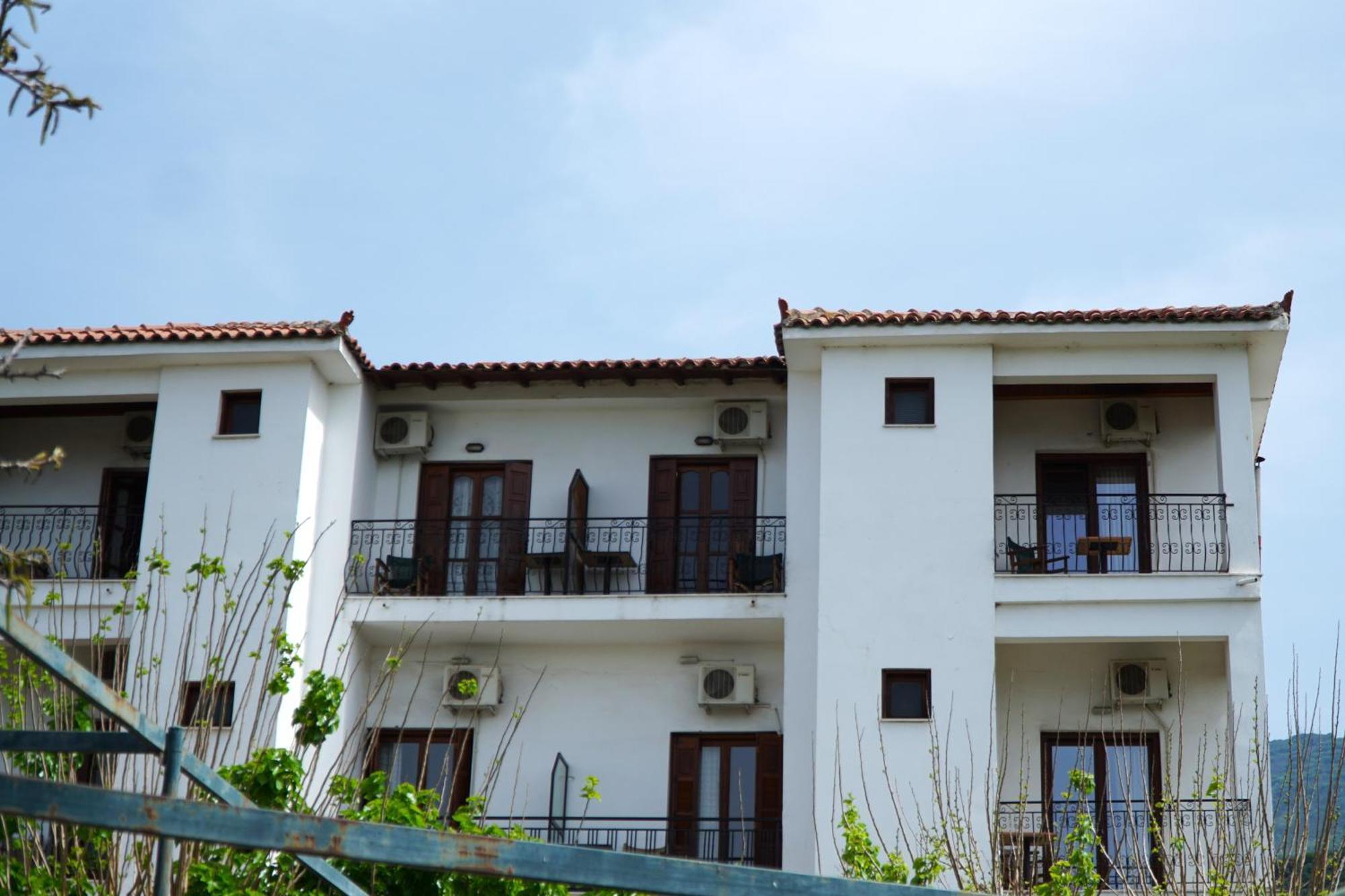 Hotel Defkalion Alli Meria Екстер'єр фото